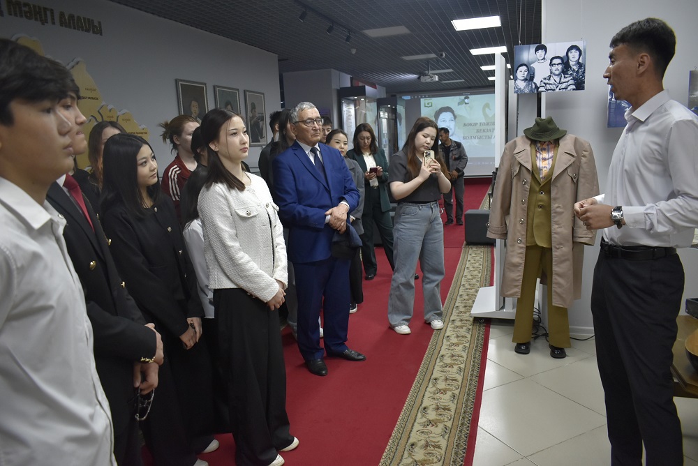 «Бәкір Тәжібаев – бекзат болмысты ақын» атты шара