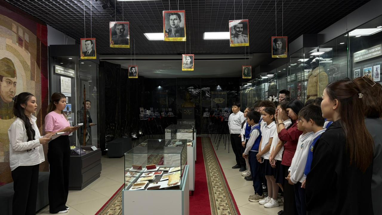 «Ұлы Жеңіс-мәңгілік ел жадында»  көрме ашылуының